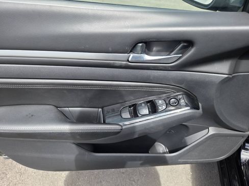 Used 2022 Nissan Altima 2.5 SL FWD image 8