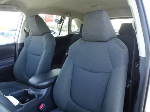 Certified 2023 Toyota RAV4 LE FWD image 19