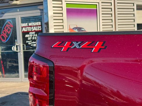 Used 2019 Chevrolet Silverado 2500 High Country w/ Duramax Plus Package image 16