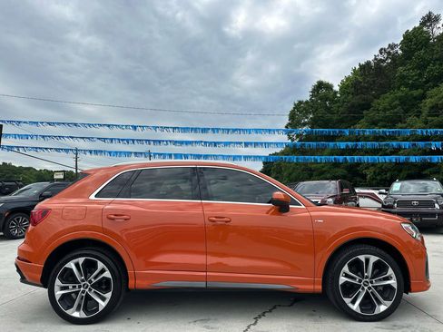 Used 2020 Audi Q3 2.0T Premium Plus w/ Premium Plus Package AWD/4WD image 8