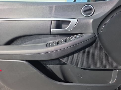 Used 2024 Hyundai Sonata SEL FWD image 15