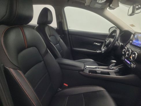 Used 2021 Nissan Sentra SR w/ SR Premium Package FWD image 21