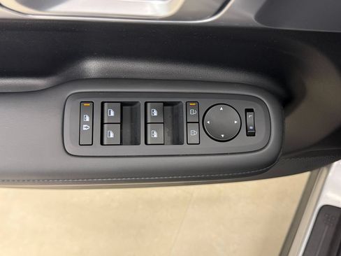 Used 2024 Hyundai Santa Fe SEL AWD/4WD image 12