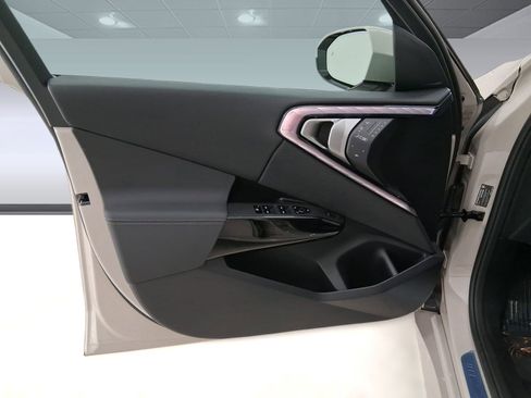 New 2026 BMW X3 xDrive30 w/ M Sport Package image 20