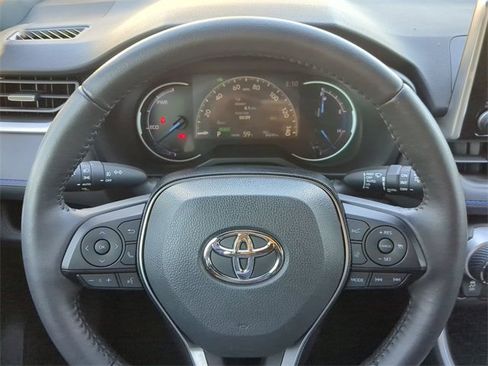Used 2021 Toyota RAV4 XSE image 33