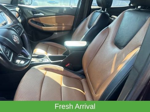 Used 2021 Buick Encore GX Essence w/ Experience Buick Package FWD image 10