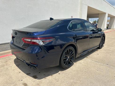 Used 2021 Toyota Camry XSE FWD image 7