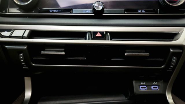 Used 2024 Lexus RX 350 FWD w/ Convenience Package image 67