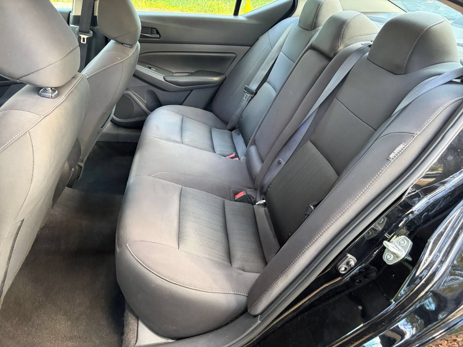 Used 2025 Nissan Altima 2.5 SV FWD image 36