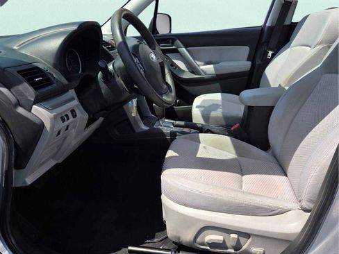 Used 2014 Subaru Forester 2.5i Premium w/ Popular Package #2 AWD/4WD image 7