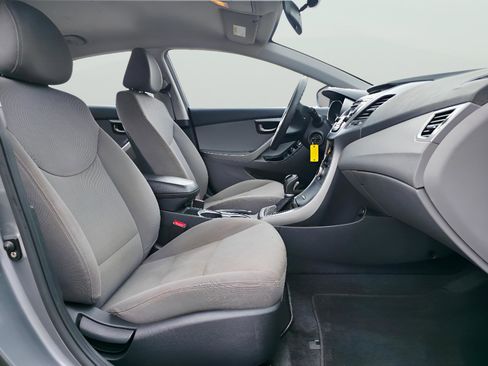Used 2016 Hyundai Elantra SE FWD image 11
