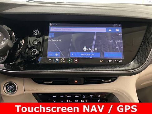 Used 2021 Buick Envision Essence w/ Technology Package I FWD image 3