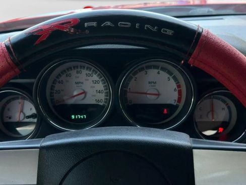 Used 2009 Dodge Challenger R/T RWD image 24