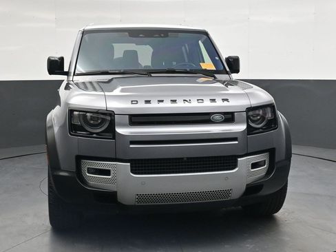 Used 2020 Land Rover Defender 110 SE AWD/4WD image 9