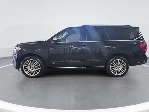 Used 2024 Ford Expedition Platinum AWD/4WD image 7