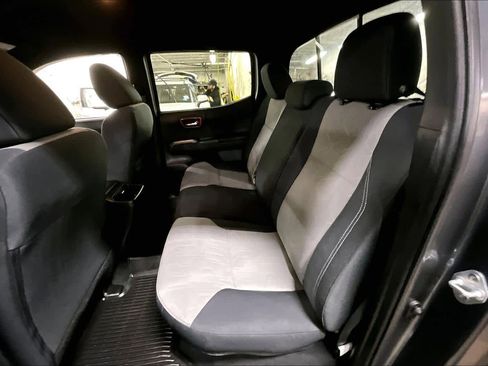 Certified 2023 Toyota Tacoma TRD Sport w/ Technology Package image 19