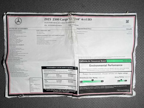 Used 2025 Mercedes-Benz Sprinter 2500 image 25