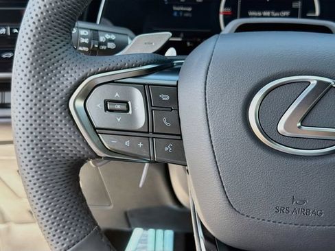 New 2026 Lexus TX 500h AWD image 39