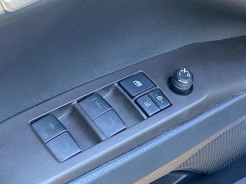 Used 2021 Toyota Camry SE AWD/4WD image 13