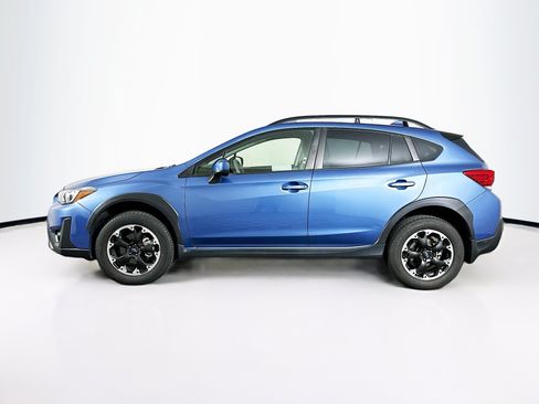 Used 2021 Subaru Crosstrek 2.0i Premium w/ Moonroof Package AWD/4WD image 4