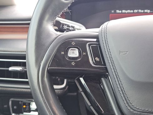 Used 2023 Lincoln Aviator Reserve w/ Equipment Group 201A image 21