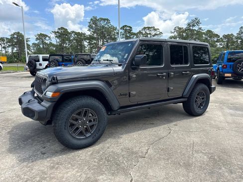 Certified 2024 Jeep Wrangler Unlimited Sport AWD/4WD image 7
