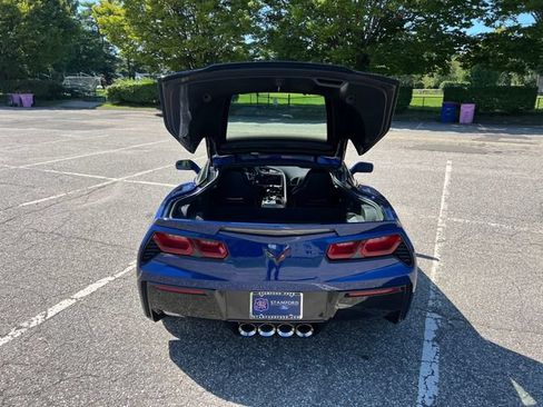 Used 2017 Chevrolet Corvette Stingray Coupe w/ Battery Protection Package RWD image 36