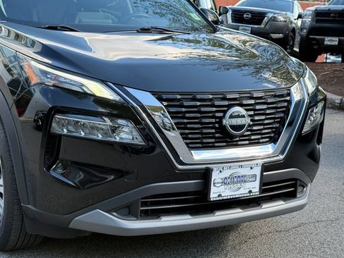 Used 2023 Nissan Rogue SV AWD/4WD image 8