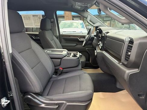 Used 2024 GMC Sierra 1500 Elevation AWD/4WD image 18