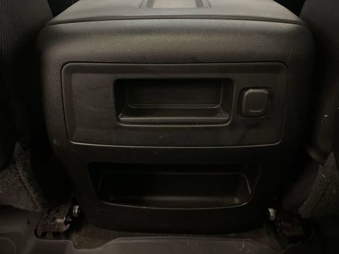 Used 2015 GMC Sierra 1500 SLT w/ All-Terrain Package AWD/4WD image 14