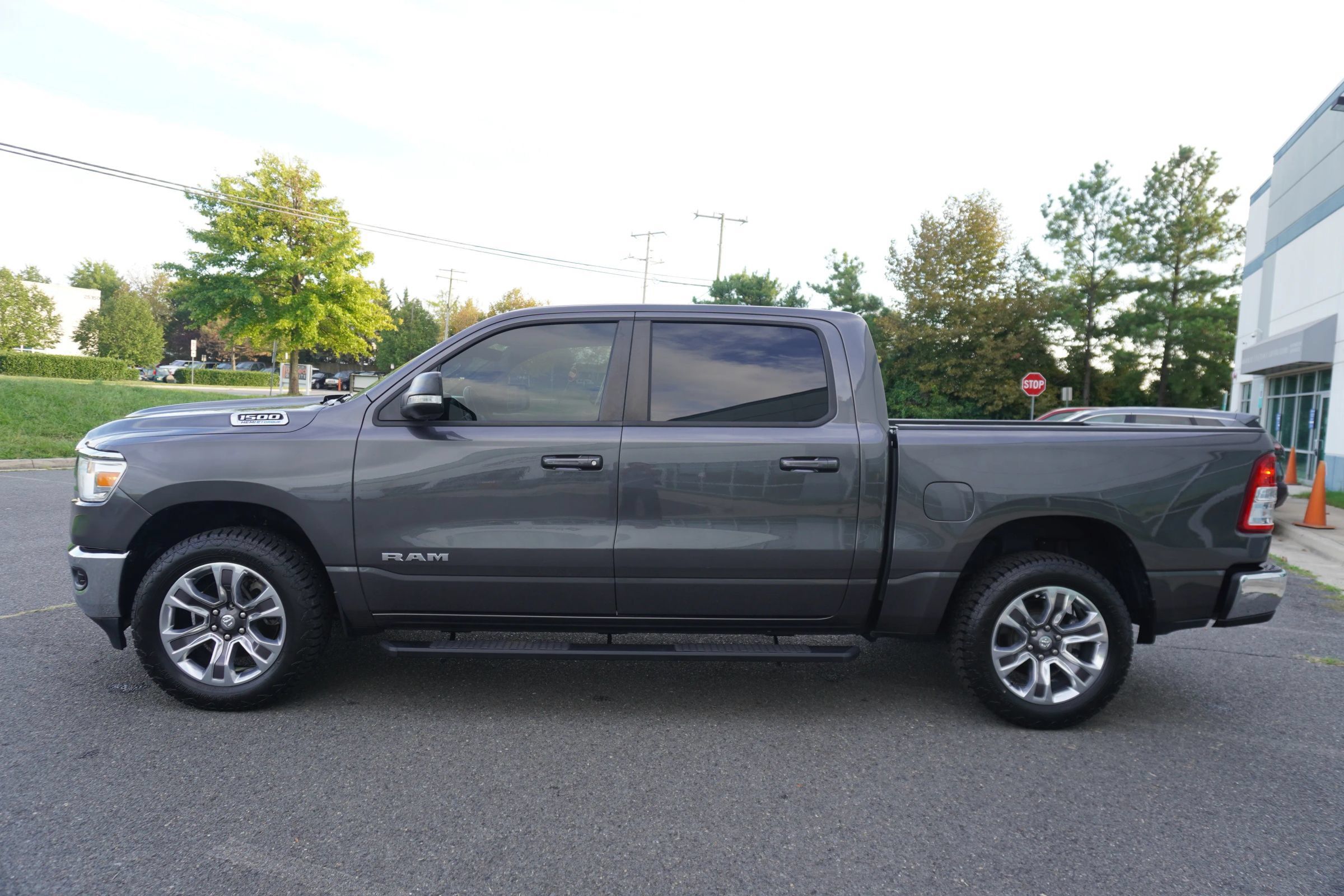 Used 2021 RAM 1500 Big Horn AWD/4WD image 4