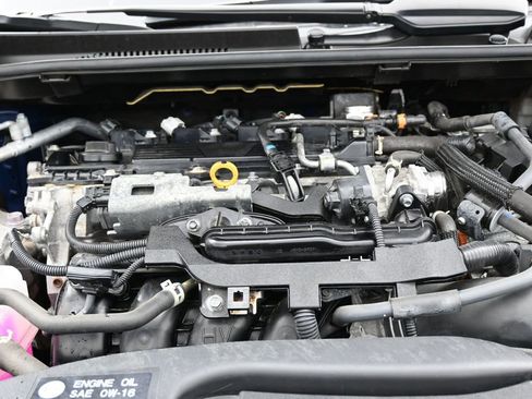 Used 2023 Toyota Prius LE FWD image 37