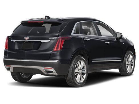 Certified 2023 Cadillac XT5 Premium Luxury FWD image 2
