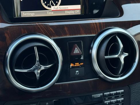Used 2013 Mercedes-Benz GLK 350 2WD image 39