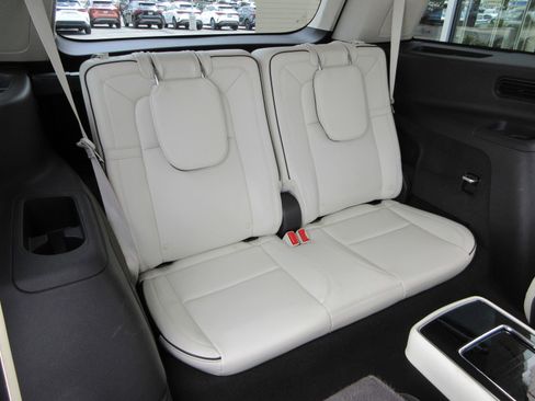 Used 2021 Lincoln Aviator Black Label w/ Dynamic Handling Package AWD/4WD image 20