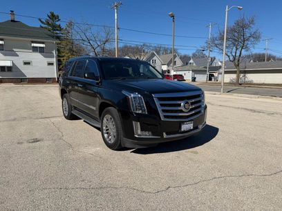Used 2015 Cadillac Escalade Luxury