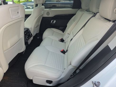 Used 2024 Land Rover Discovery S AWD/4WD image 12