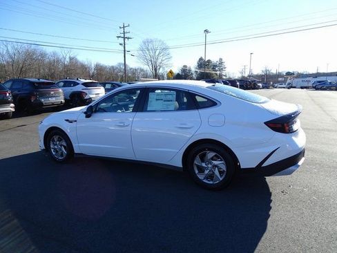 New 2026 Hyundai Sonata SE image 8