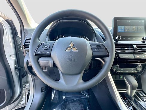 New 2026 Mitsubishi Eclipse Cross LE image 11