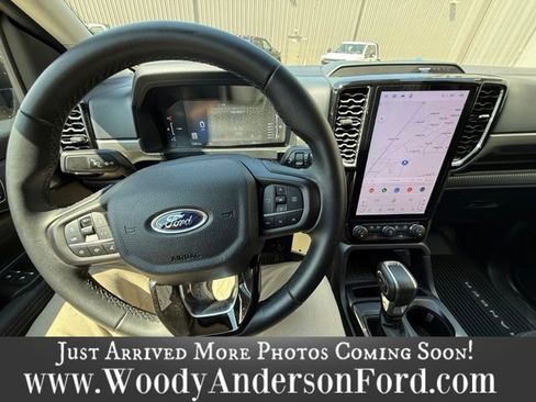 Used 2025 Ford Ranger XLT AWD/4WD image 10