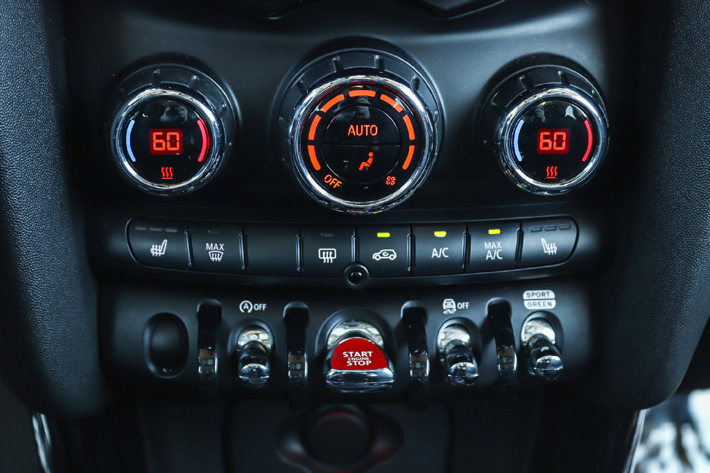 Used 2020 MINI Cooper S FWD image 17