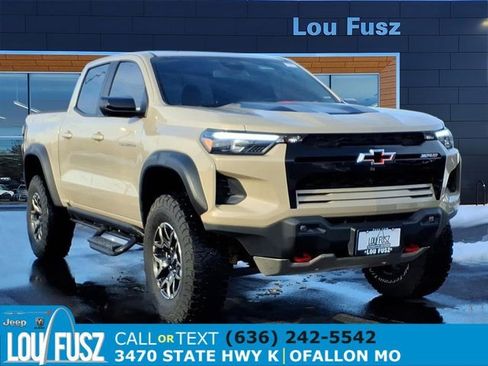 Used 2023 Chevrolet Colorado ZR2 w/ ZR2 Convenience Package III image 1