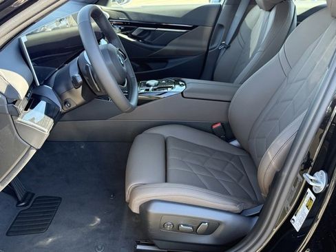 New 2026 BMW 530i w/ Premium Package image 17