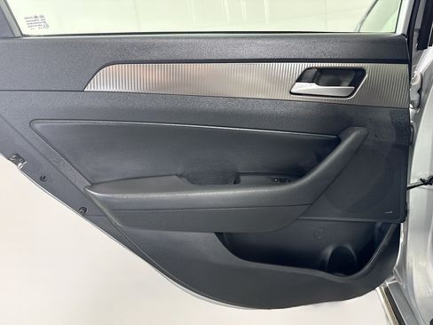 Used 2019 Hyundai Sonata Sport w/ Tech Package 03 FWD image 26