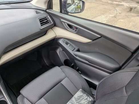 Used 2019 Subaru Ascent Premium AWD/4WD image 19