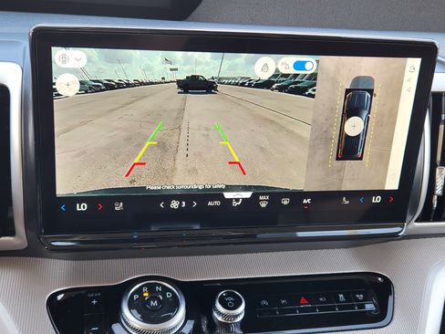 New 2026 Ford Expedition Max Active RWD image 14