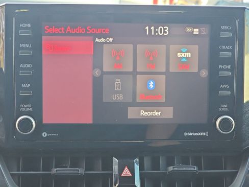 Used 2022 Toyota Corolla LE image 28