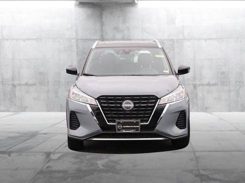 Used 2024 Nissan Kicks SV FWD image 4