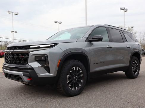 New 2026 Chevrolet Traverse Z71 w/ Enhanced Driving Package image 12