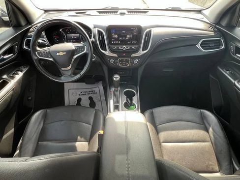 Used 2020 Chevrolet Equinox Premier FWD image 2